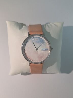 Skagen Soft Peach Leather Strap Watercolor Dial Watch